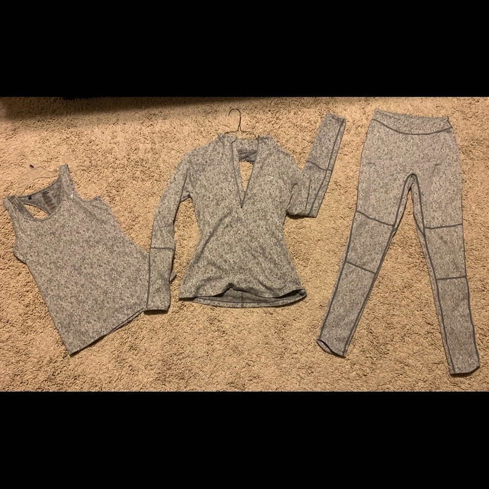 Gymshark Fleur Texture Vest pullover leggings set - Picture 3 of 9